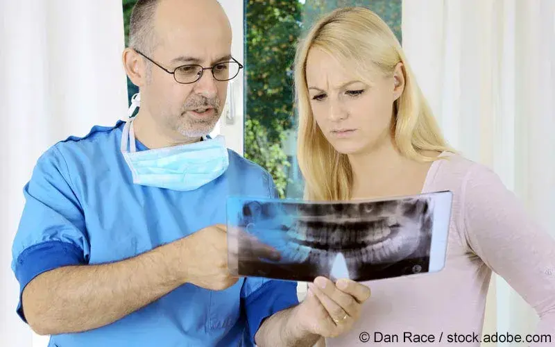 Zahnarzt Roentgenbild