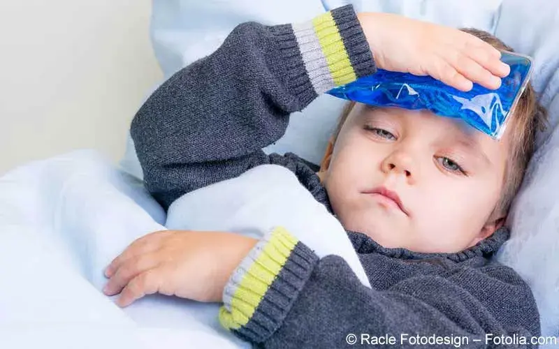 Kind mit Kopfschmerzen