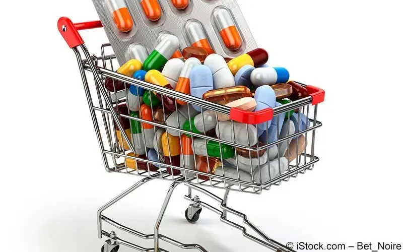 Arzneimittel im Einkaufswagen
