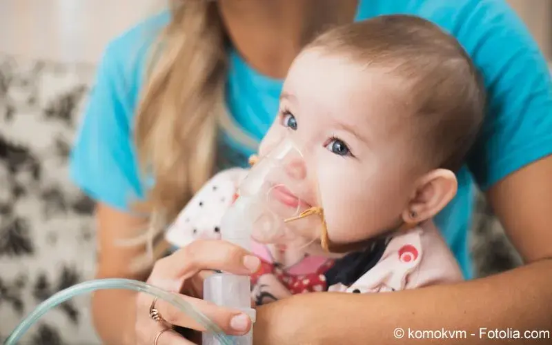 Baby bei Inhalation