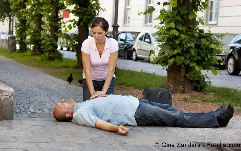 Herzdruckmassage