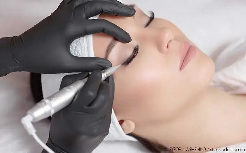 Permanent Augenmakeup