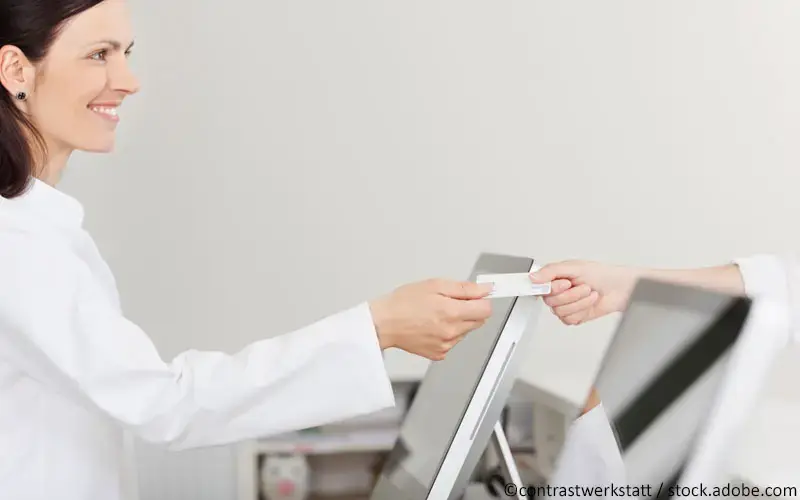 Übergabe Gesundheitskarte