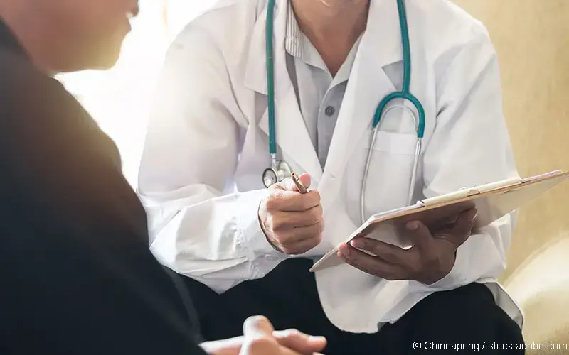 Krebspatient Arzt Gespraech