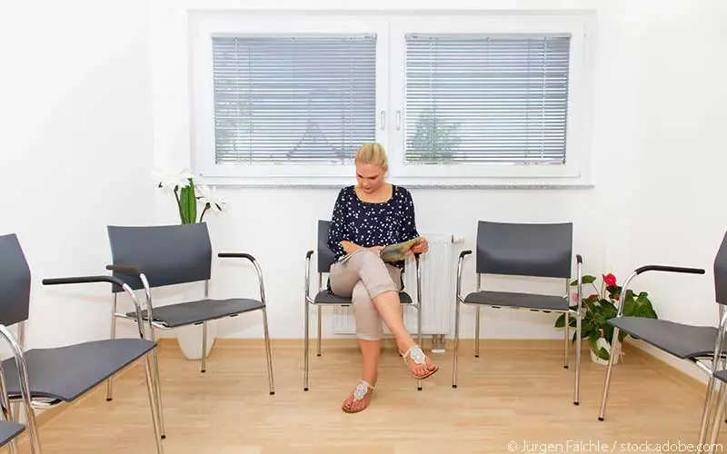 Wartezimmer Arztpraxis