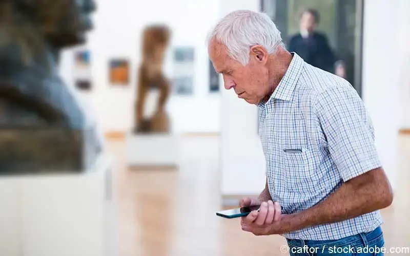 Aelterer Mann Gangunsicherheit